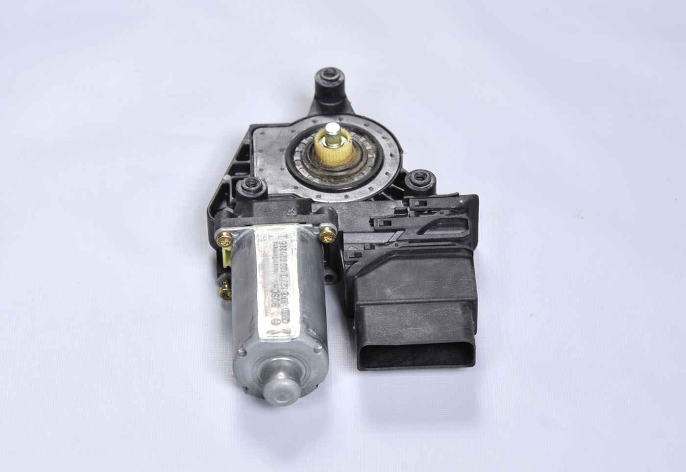 SKODA  RAPİD CAM MOTORU ORİJİNAL YEDEK PARÇA